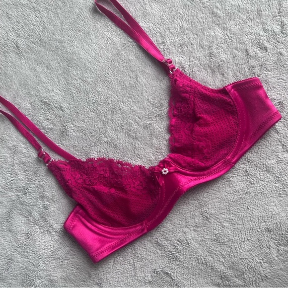 Victoria's Secret VTG 70s 80s Gold Crown Label Pink Lace Pearl Underwire Bra 34B - Picture 1 of 16